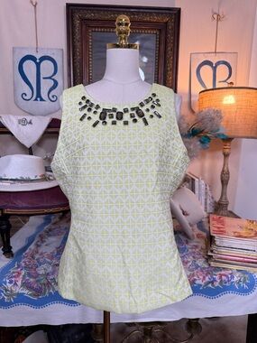 Dex Yellow Geometric Embellished Neck Shell Top